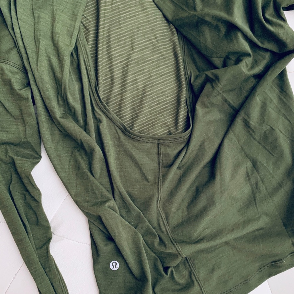 Lululemon Athletica long sleeve top open back - Picture 9 of 9